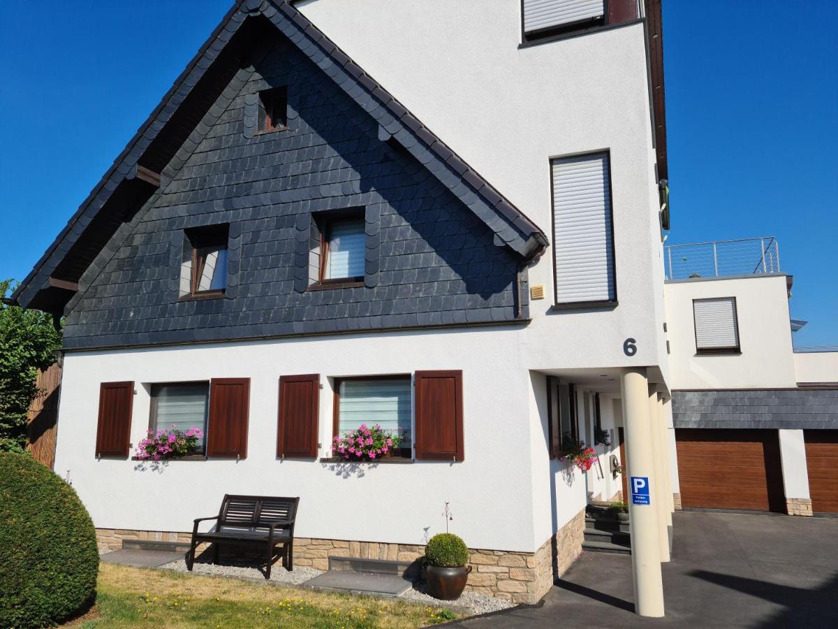 Katharina 4 Sterne Laut Dtv